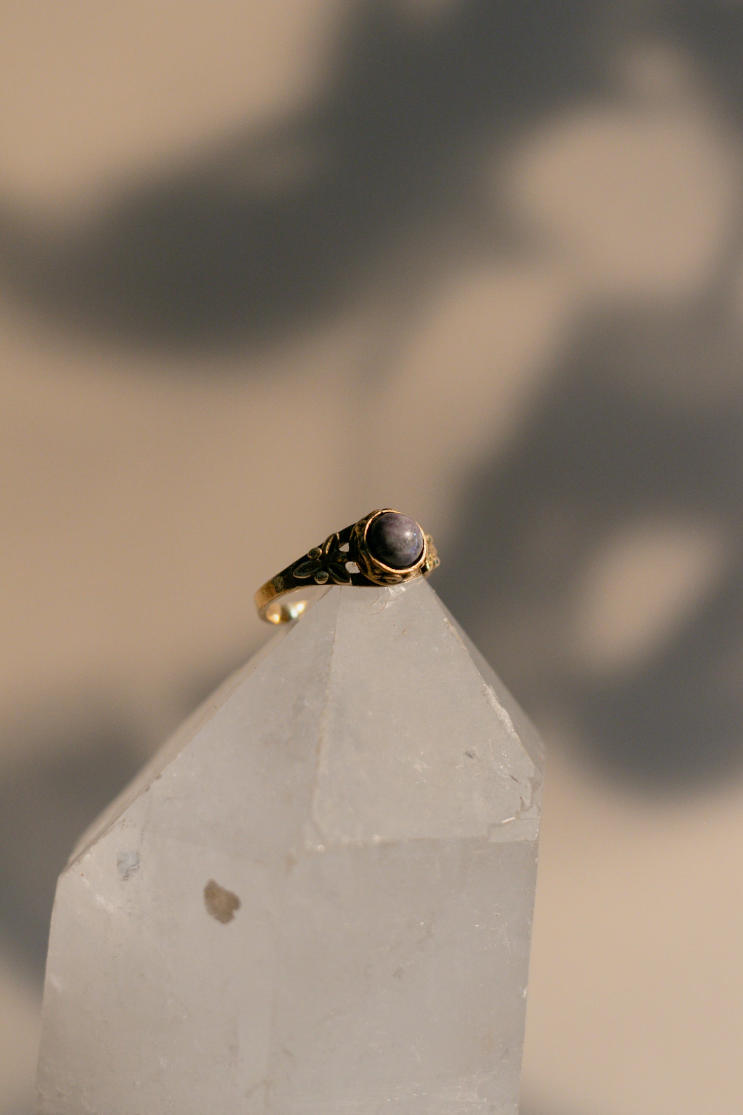 Anillo de lapizlázuli - Joyería mágica