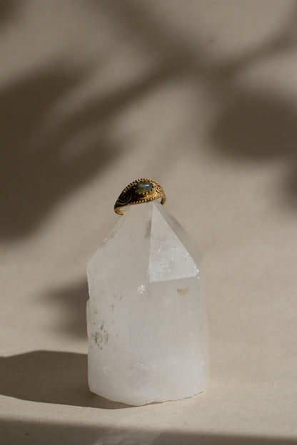 Anillo de labradorita - Joyería mágica