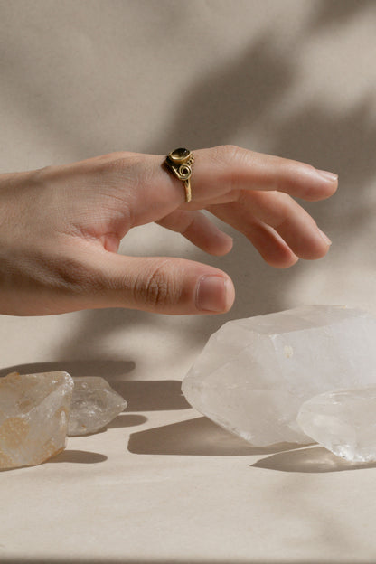 Anillo de lapizlázuli - Joyería mágica